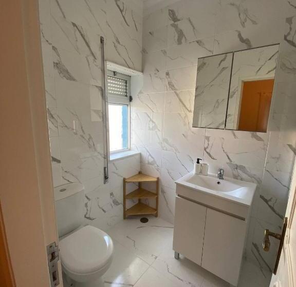 آپارتمان 3 خوابه, Zulla House