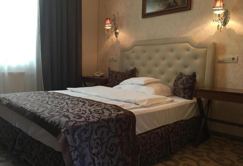 标准间, Capitulum