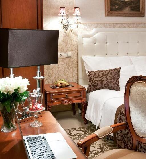 豪华房间, Capitulum