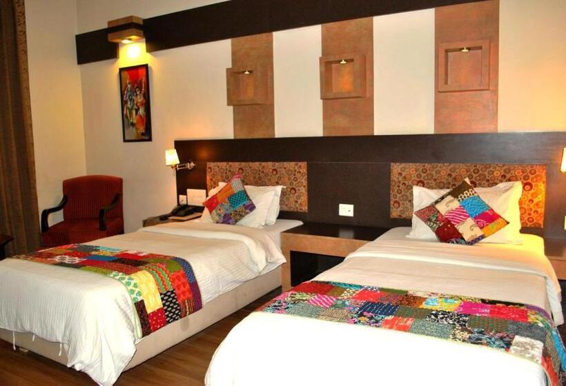 חדר סופריור, H R Palace