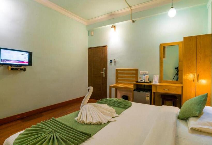 Pokój Deluxe, Hillview Munnar