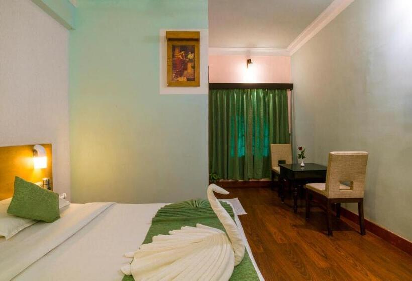 Pokój Deluxe, Hillview Munnar