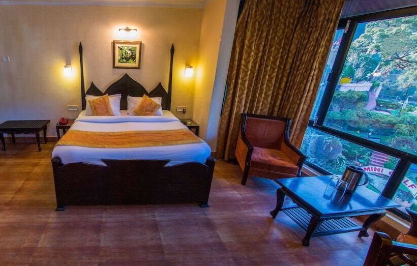 디럭스 룸, Himalaya