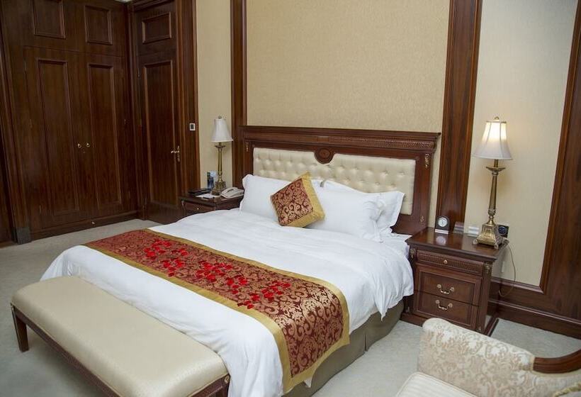 סוויטה דלוקס, Jiangmen Gladden