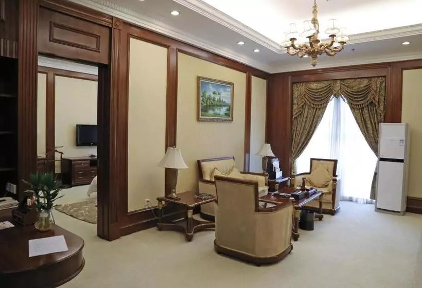 Sviitti, Jiangmen Gladden