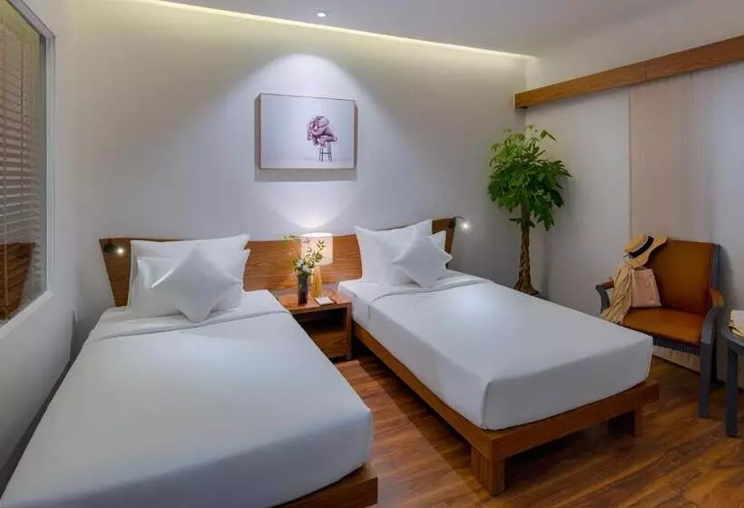 Deluxe-huone, Silverland Min