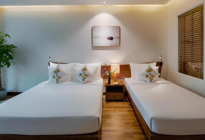 家庭套房, Silverland Min