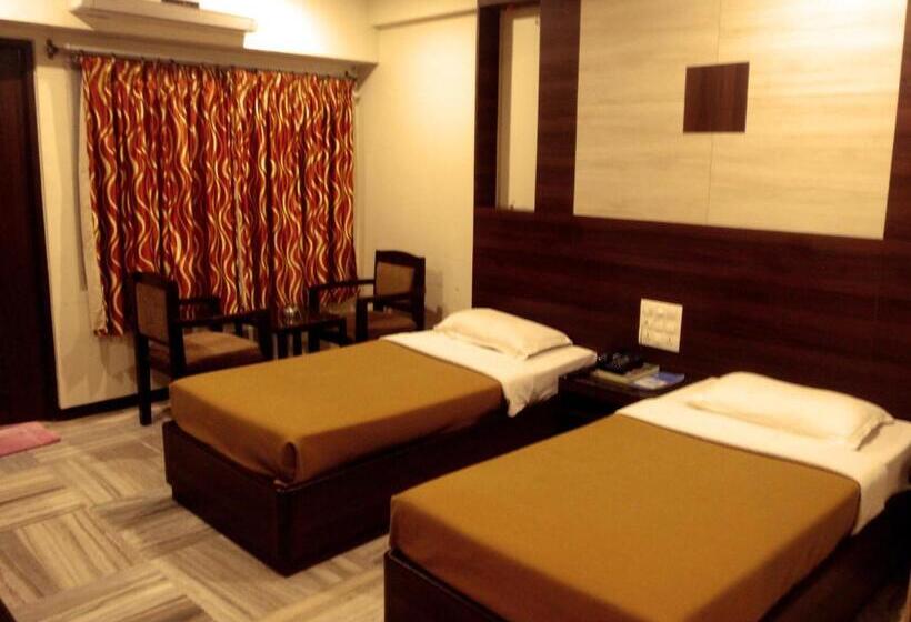 غرفة قياسية, Supreme