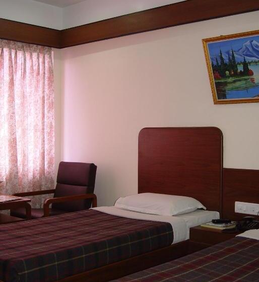 غرفة قياسية, Supreme