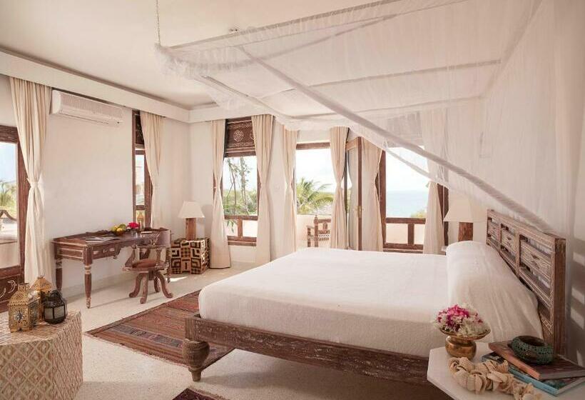 اتاق لوکس, The Majlis