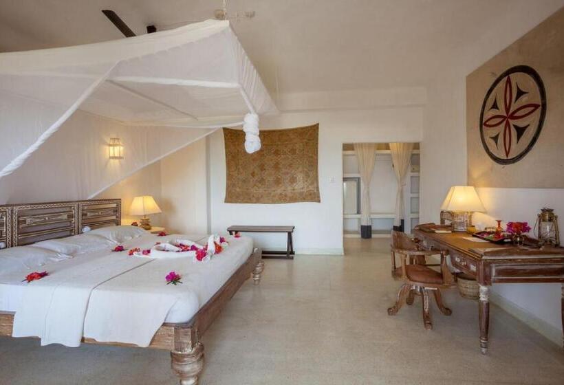 اتاق لوکس, The Majlis