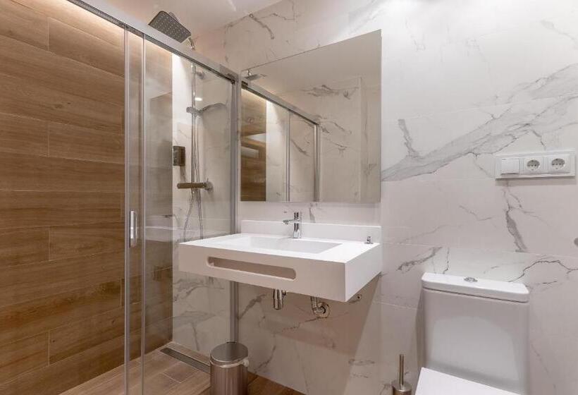 Quarto Deluxe, Eightrooms La Rioja Pension