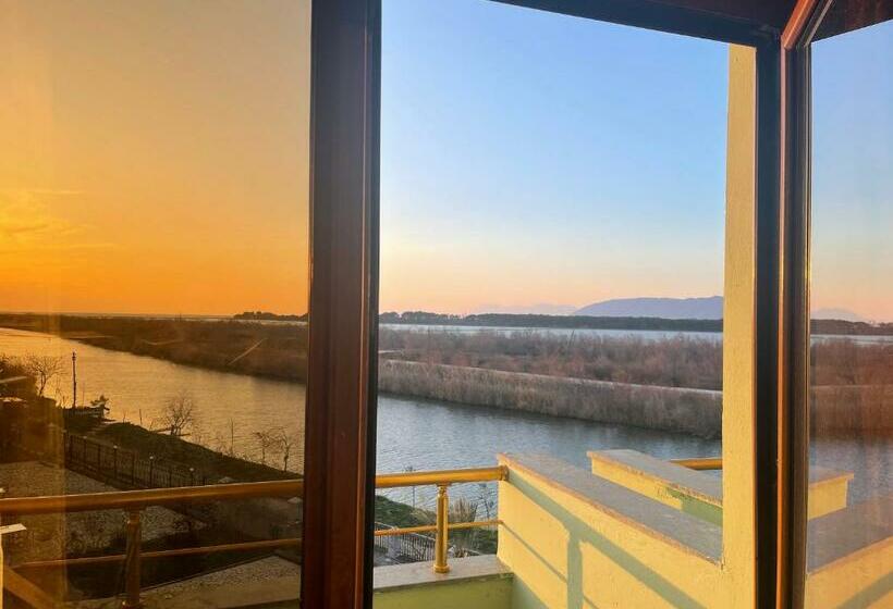 스탠다드 트리플 발코니 룸, Paradise Laguna Vain