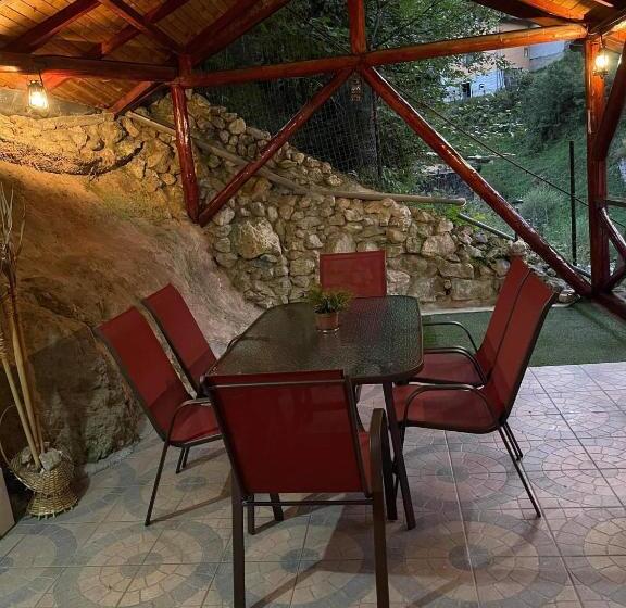 וילה בת חדר שינה 1, Vila Maria Dambovicioara