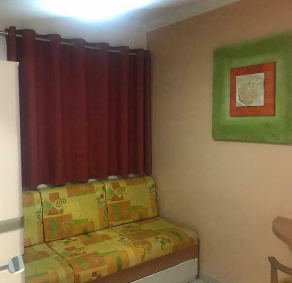 带1个卧室的公寓, Diroma Fiori Com 1 Suíte E Banheiro Social Extra