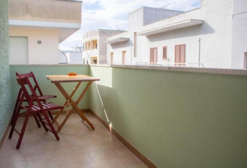 Standard room with outdoor bath, Beb Cariddi