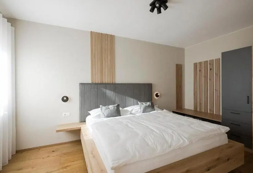 庭の見えるジュニアスイート, Boutique Hotel Wiesenhof Adults Only