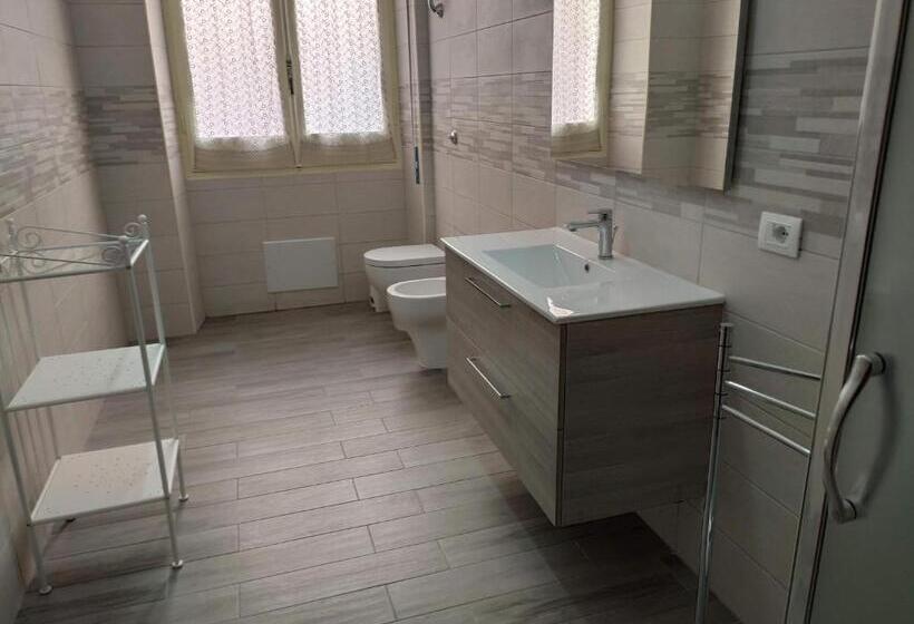 غرفة إقتصادية, B&b 24 Maggio