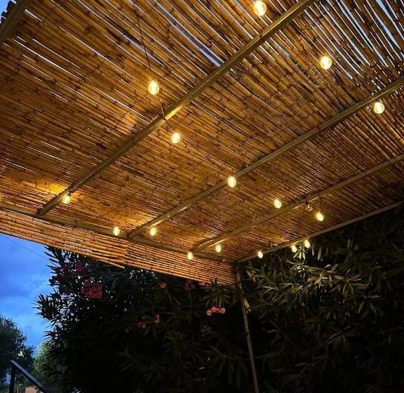 آپارتمان 1 خوابه همکف, B&b La Marinella