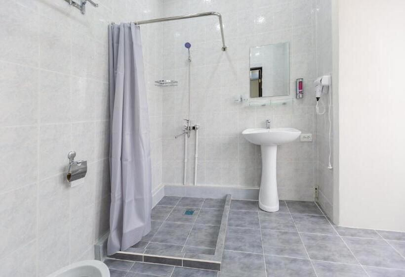 Standard room with outdoor bath, Light