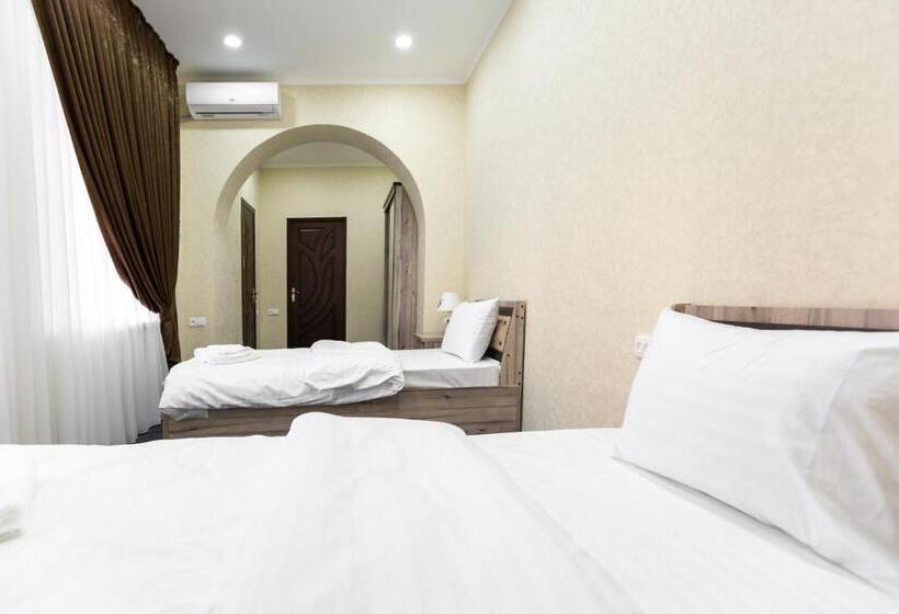 اتاق استاندارد, Light