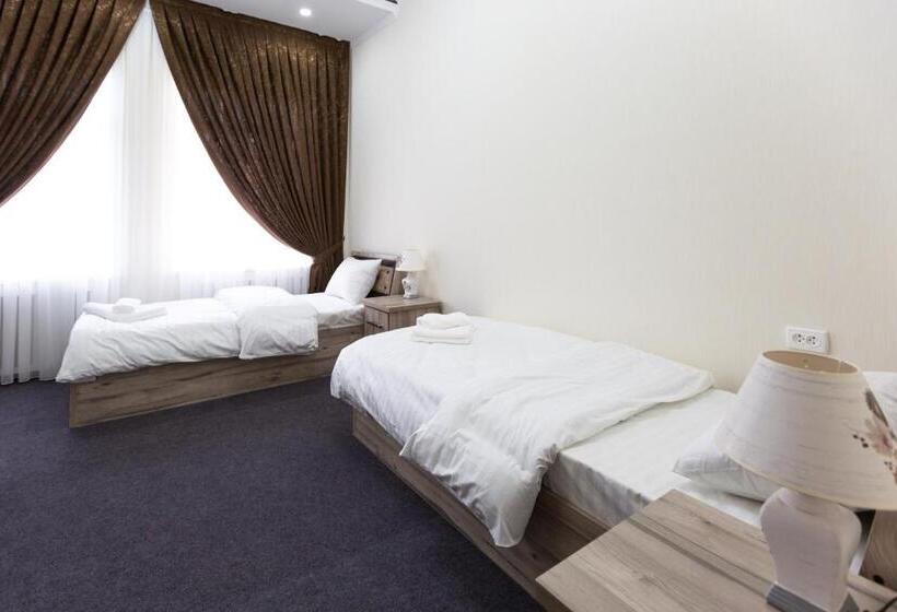 اتاق استاندارد, Light