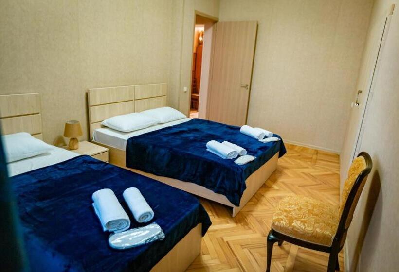 اتاق استاندارد سه نفره, Boutique Hotel Talaveri In Telavi