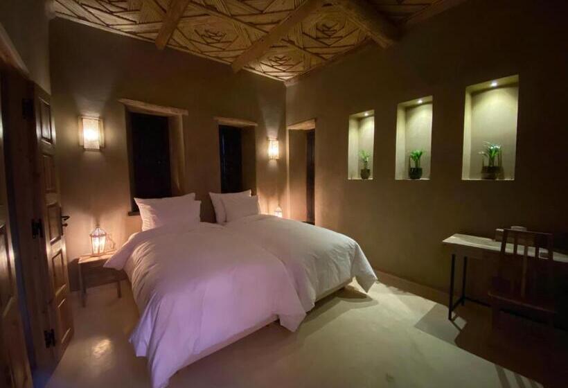 اتاق استاندارد برای معلولان, Kasbah Tamsna