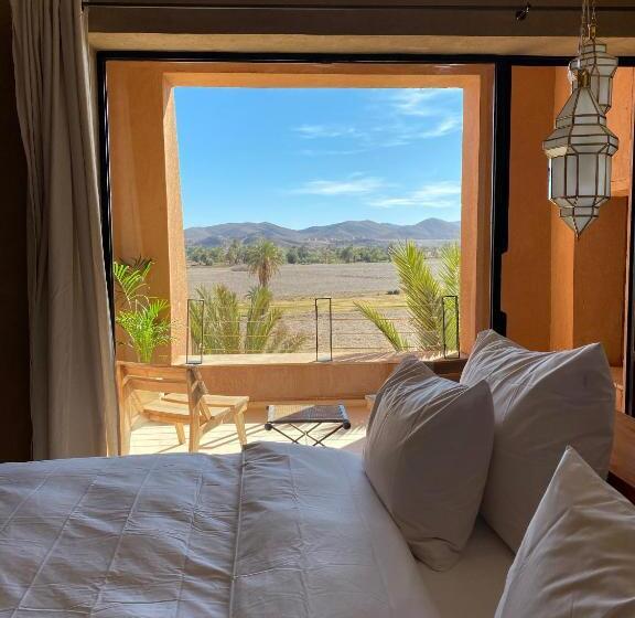 سوییت, Kasbah Tamsna