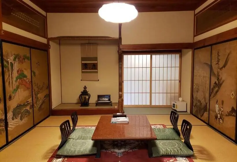 スーペリアファミリールーム, 高野山 真田坊 蓮華定院  Koyasan Sanadabo Rengejoin