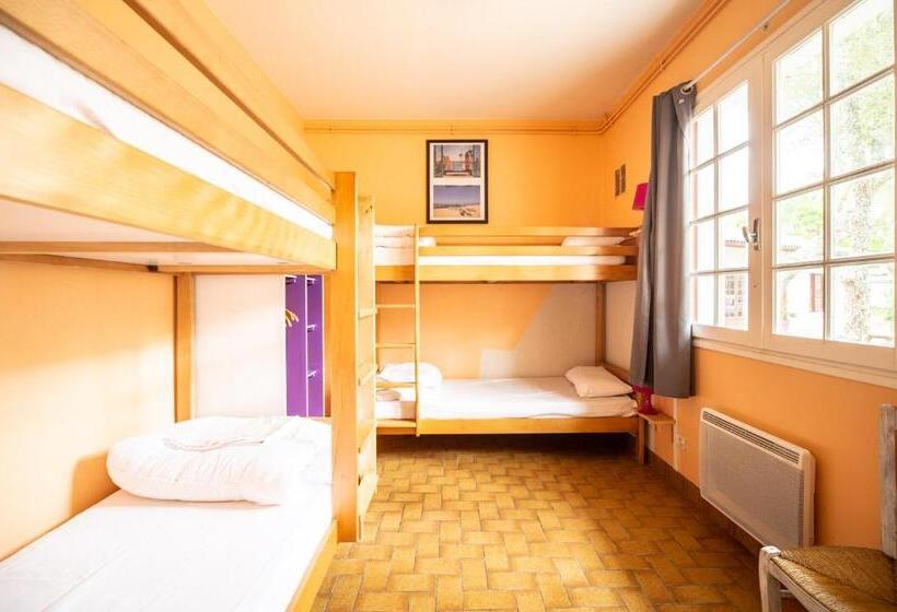 标准四人间共用浴室, Nouvel Horizon Guest Center Landes