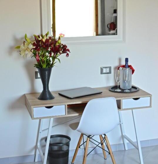 豪华房间, Red Sunset