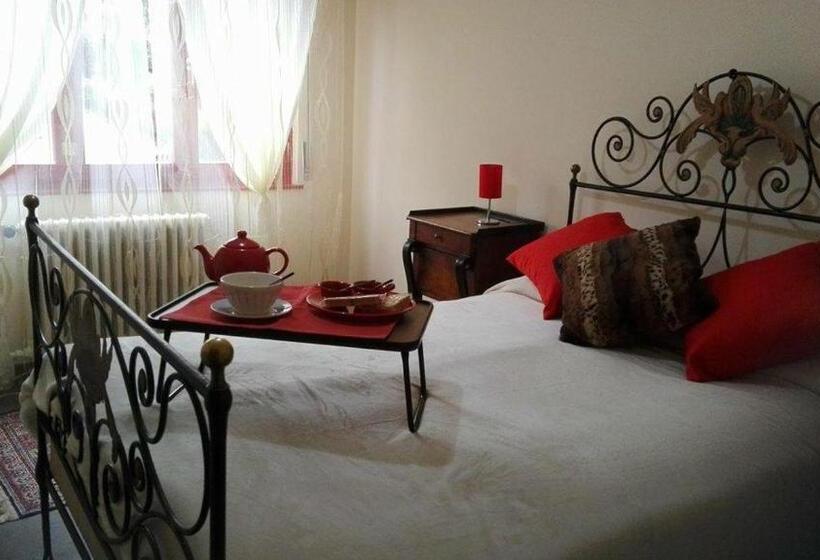 Standard room with outdoor bath, B&b Il Tempo Del Sogno Con Cani E Gatti Pet&breakfast