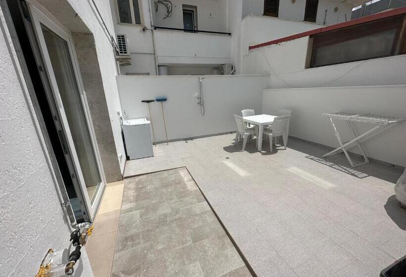 Студио Стандарт Вид на Сад, Infinity Residence Con Parcheggio