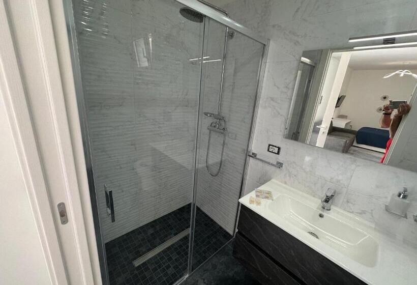 带花园景观的标准工作室, Infinity Residence Con Parcheggio