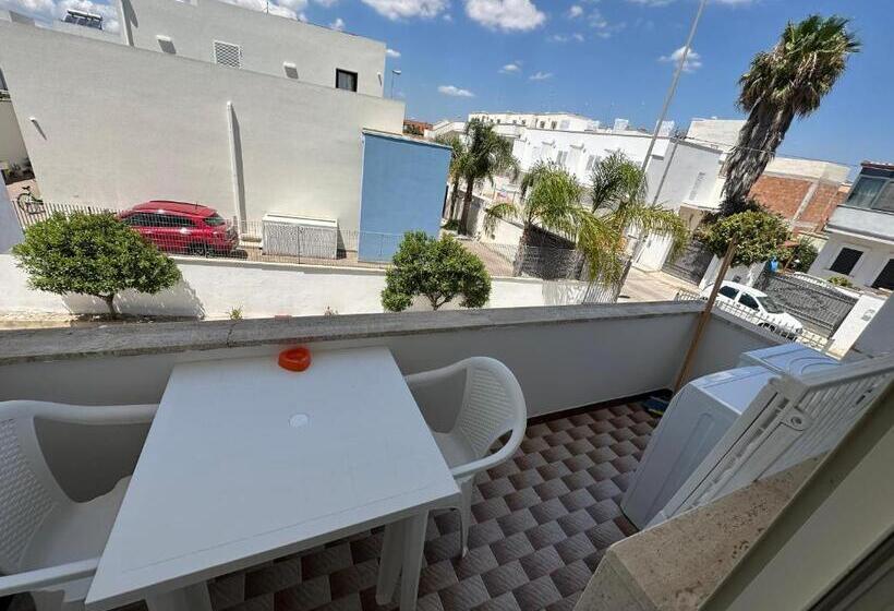 Студио Стандарт с Балконом, Infinity Residence Con Parcheggio