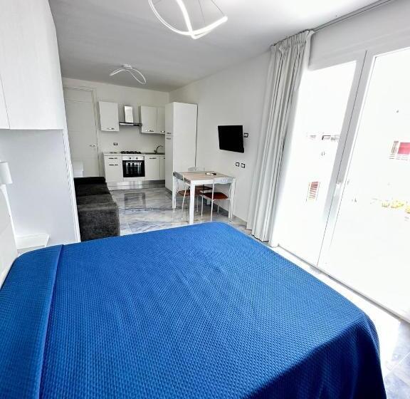 标准工作室, Infinity Residence Con Parcheggio