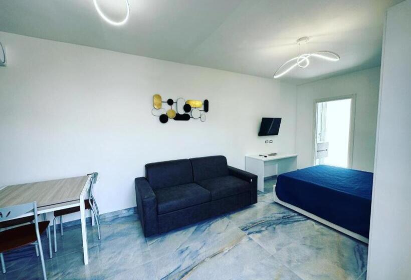 标准工作室, Infinity Residence Con Parcheggio