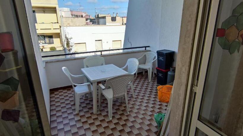 带露台的标准工作室, Infinity Residence Con Parcheggio