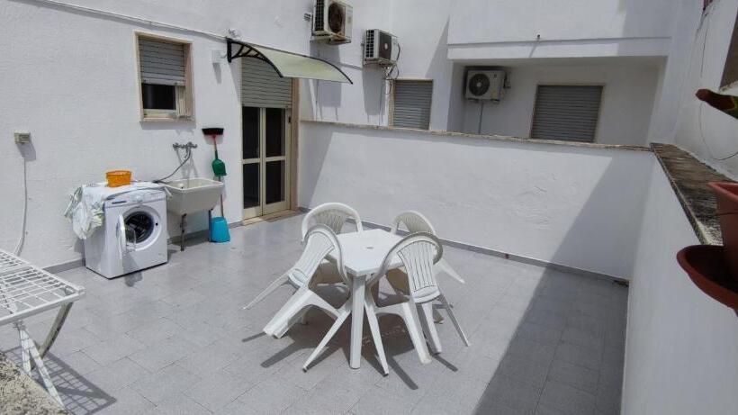 带露台的标准工作室, Infinity Residence Con Parcheggio