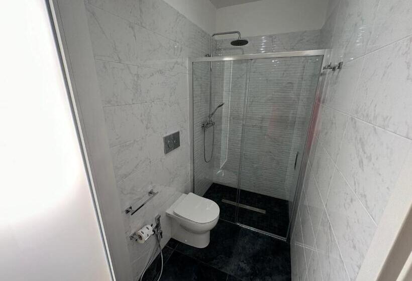 带花园景观的标准工作室, Infinity Residence Con Parcheggio