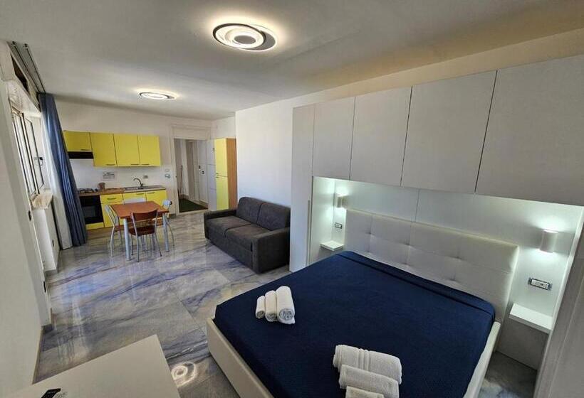 标准工作室带阳台, Infinity Residence Con Parcheggio