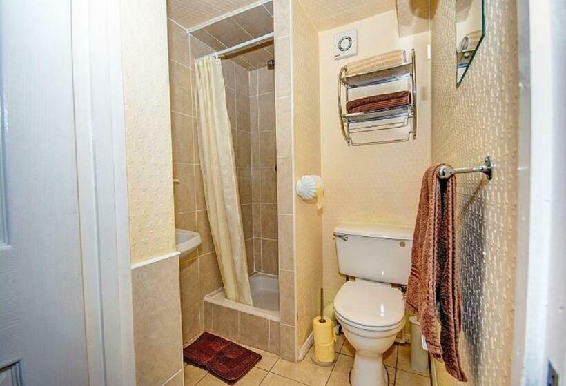 Номер Стандарт, Number One Guesthouse