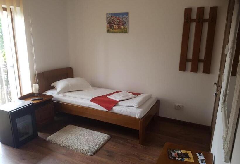 غرفة قياسية فردية, Casa Irinella