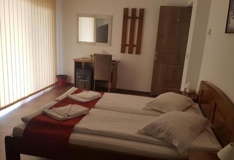 اتاق استاندارد با تخت بزرگ, Casa Irinella