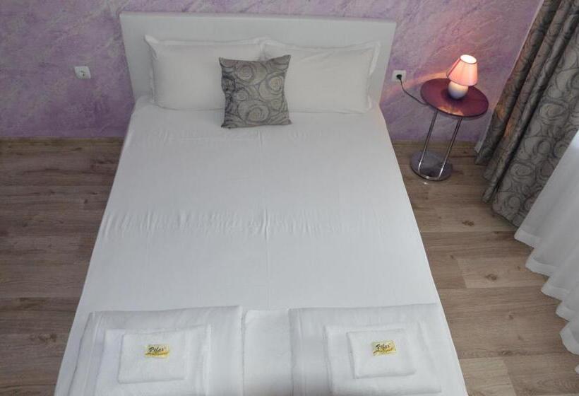 Номер Deluxe с Балконом, Villa Valentines