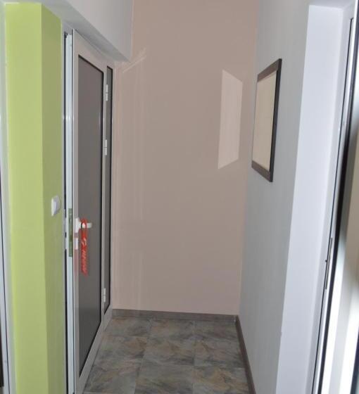 Апартаменты 1 Спальня, Villa Valentines