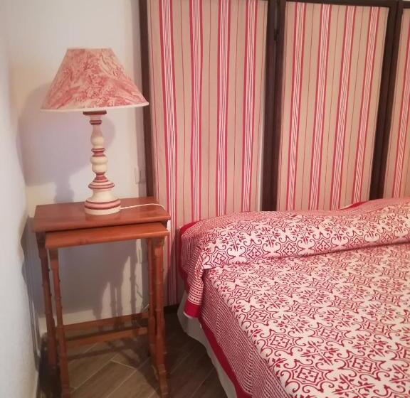 חדר סטנדרט, Le 25 Tartarughe