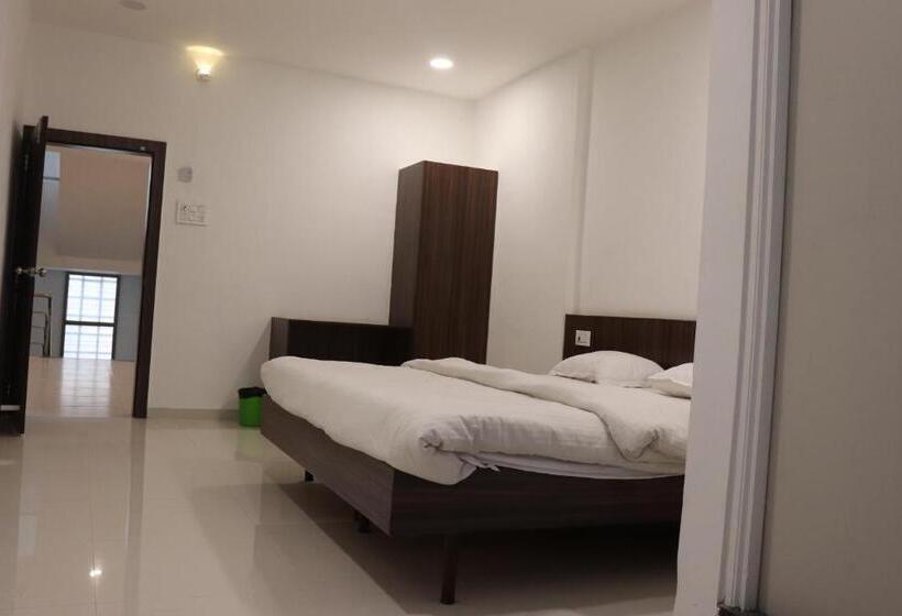 스탠다드 룸, New Samrat