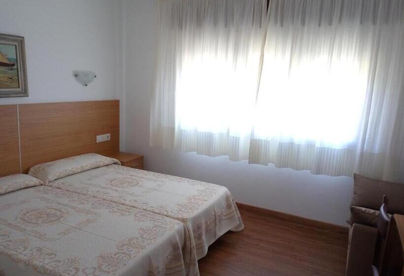 اتاق استاندارد, Hostal Carabela